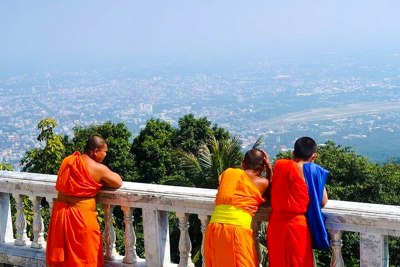geführte tour zum wat phra that doi suthep mit dem roten songthaew-1