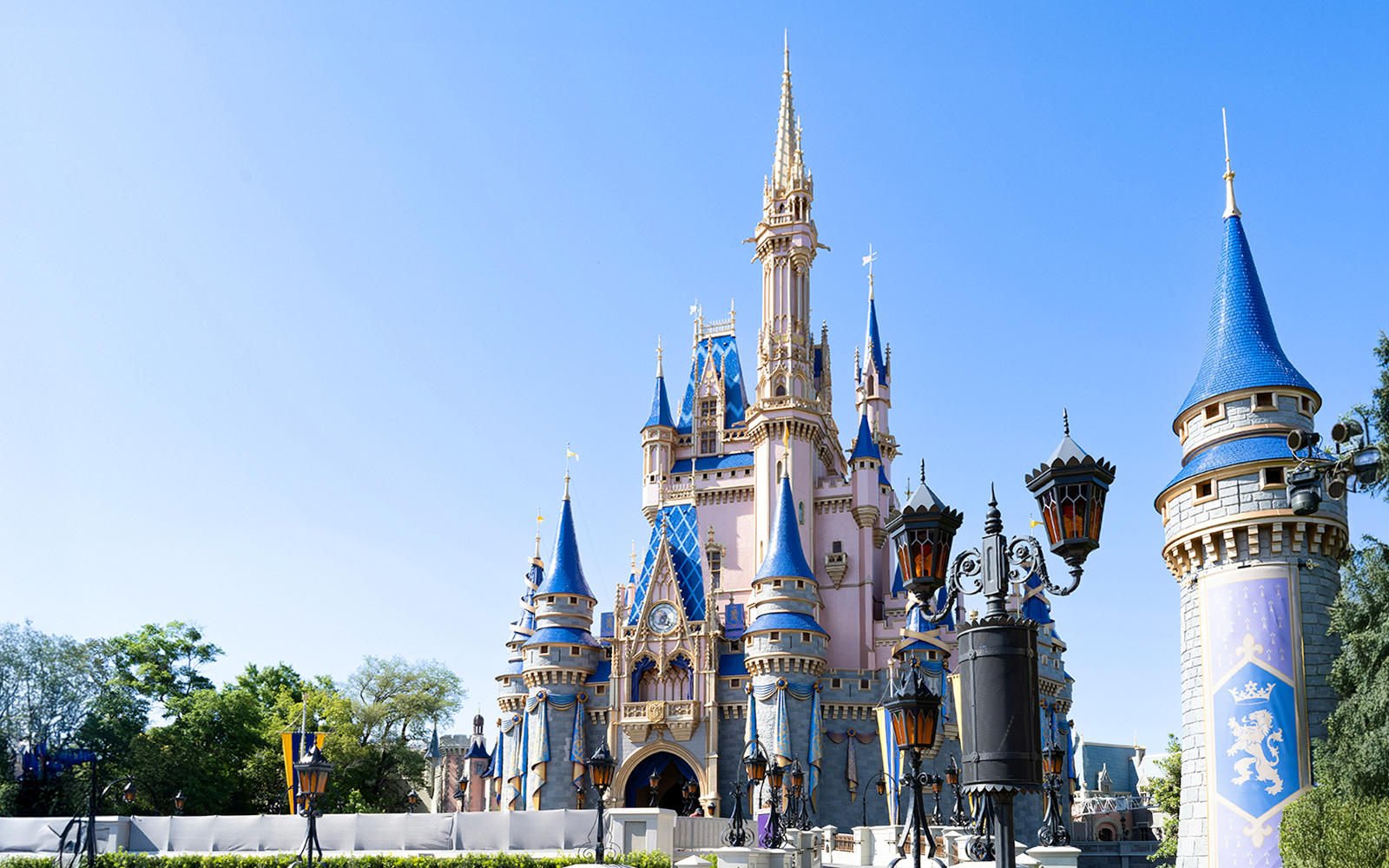 Cinderella Castle at Magic Kingdom, Walt Disney World Orlando.