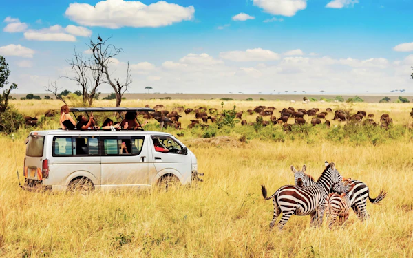From Nairobi: 4-Day Masai Mara and Lake Naivasha Safari With Stays, and Entry Fees