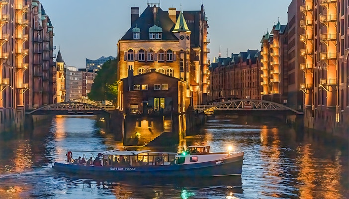 Hamburg evening cruises