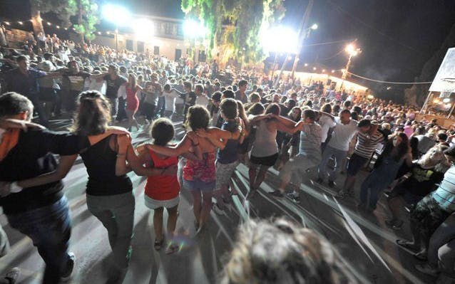 the spirit of kefalonia festivals - food, wine, and live mus-5