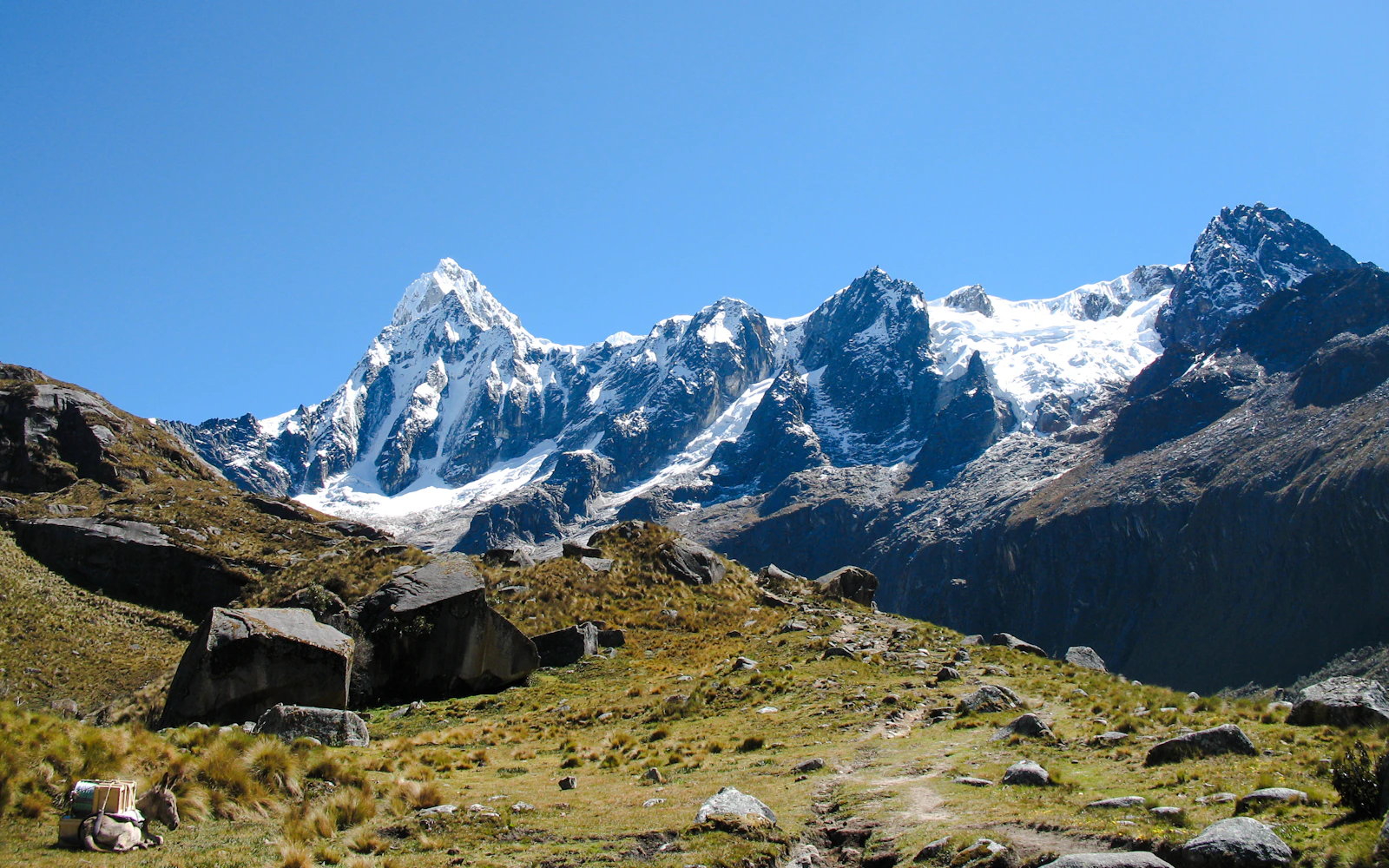 Santa Cruz Trek in Cordillera Blanca, Huascarán National Park, Peru