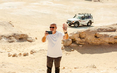 From Cairo: White Desert & Bahariya Oasis Camping Tour