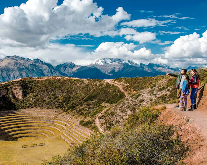 From Cusco: Guided Sacred Valley Tour with Maras Salt Mines and Buffet Lunch (Product 53616)
