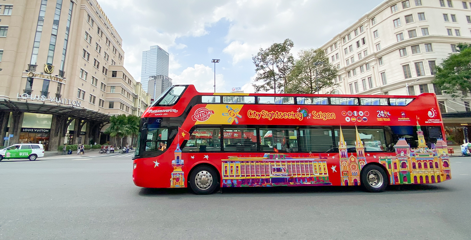City sightseeing hop on hop off tour of Ho Chi Minh