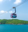 Hon Thom Cable Car