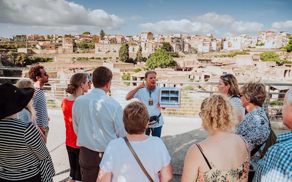 Herculaneum Guided Tour with Skip-the-Line Tickets