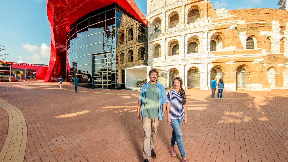 Port Aventura, Picture walking down the main street, surrounded by the landmark Roman Colosseum
