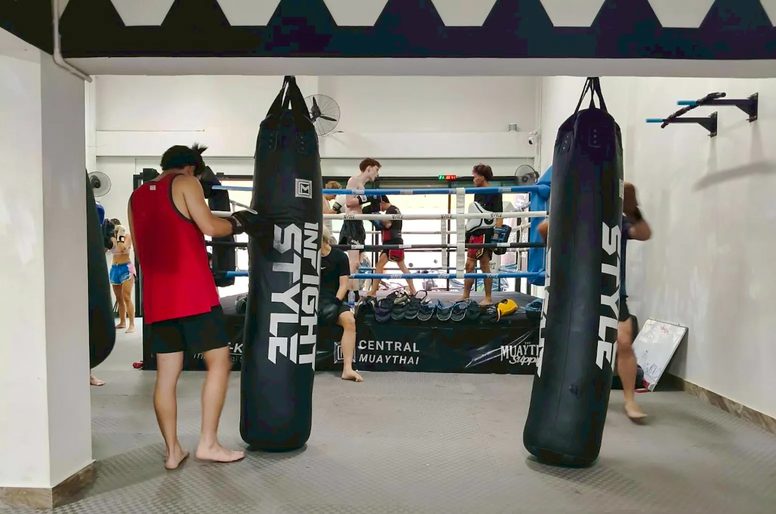 chiang mai muay thai boxing introduction class for beginners-1