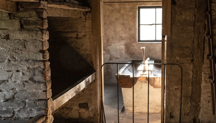 Auschwitz Block 11