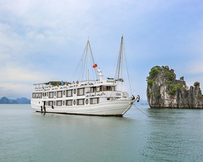Ha Long Bay: 2D1N 3-Star Cruise