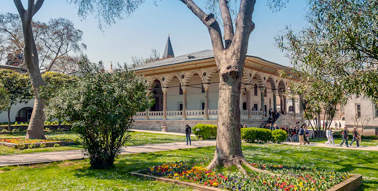 Dubai Miracle Garden