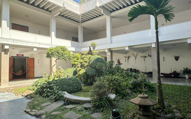 Ho Chi Minh City Instagram Guided Tour