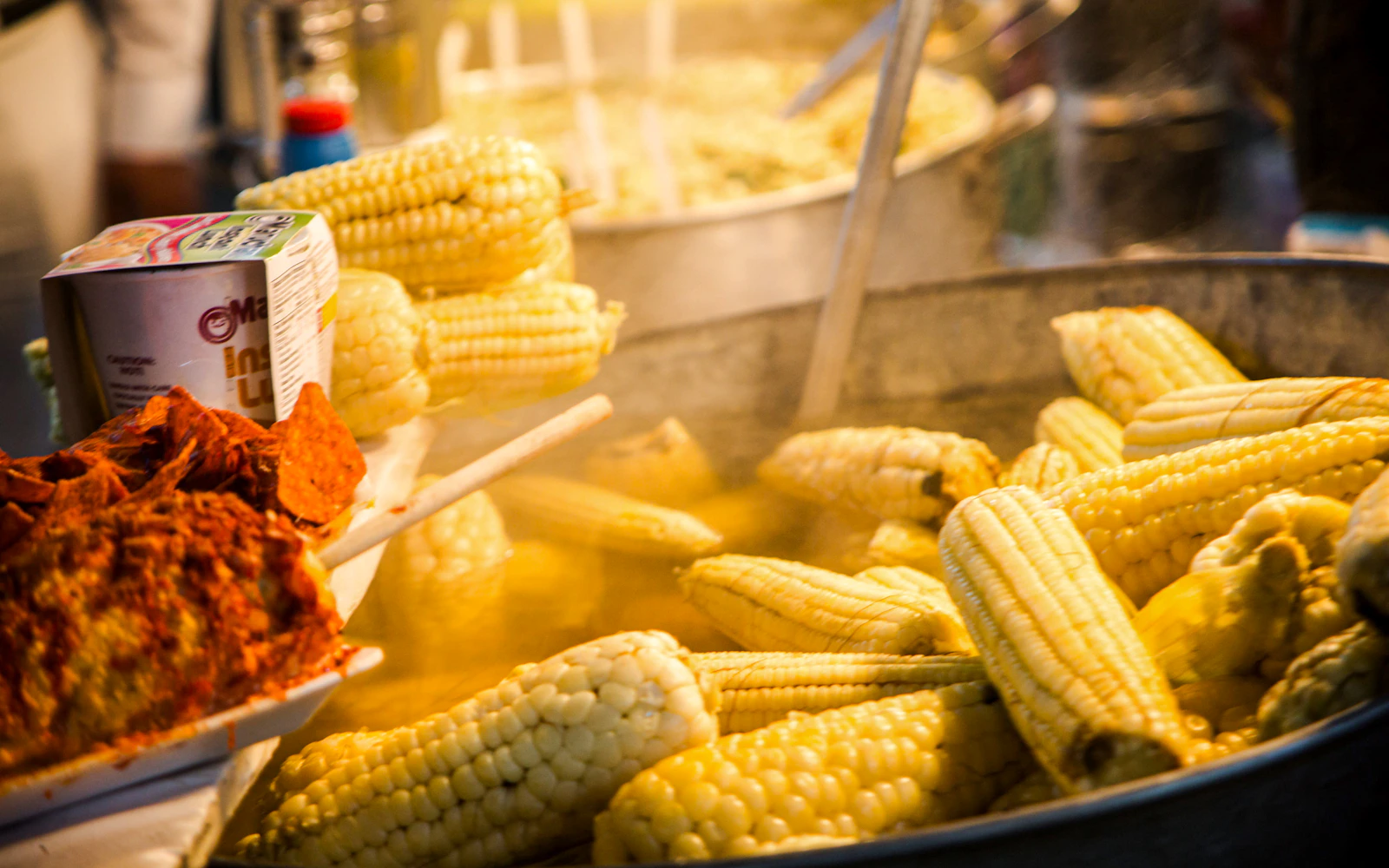 Mexico City Mercado de Jamaica Small-Group Food Tour with Salsa-Making Workshop