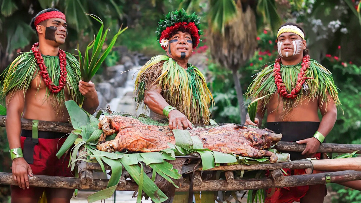 Traditional pig roast at Chief's Luau, Oahu, Hawaii