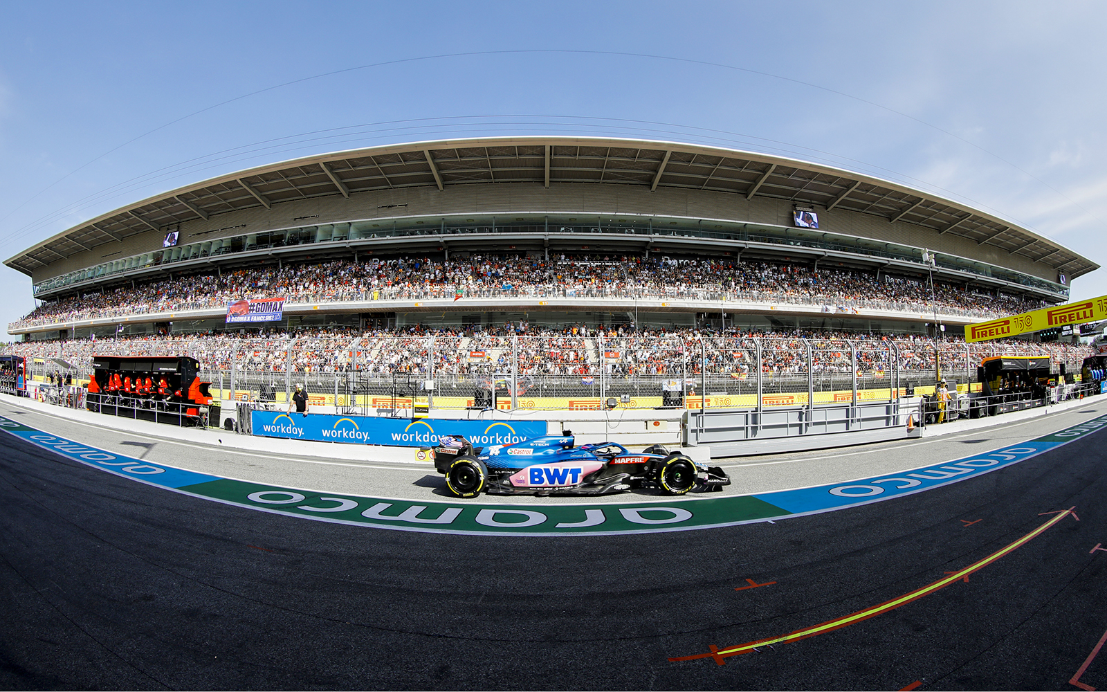 Alpine formula one car on track waiting for signal