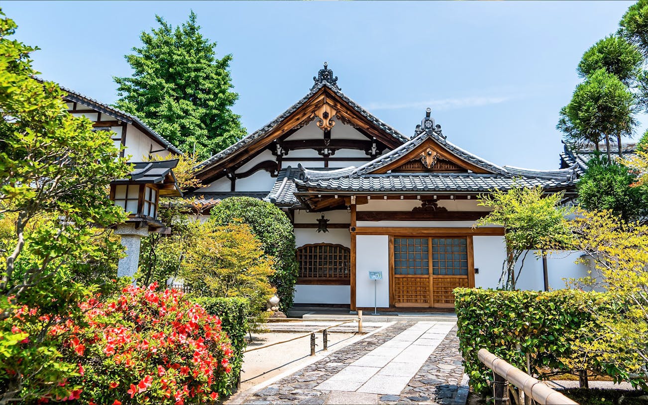 Traditional Japanese building with garden in Arashiyama, Kyoto.