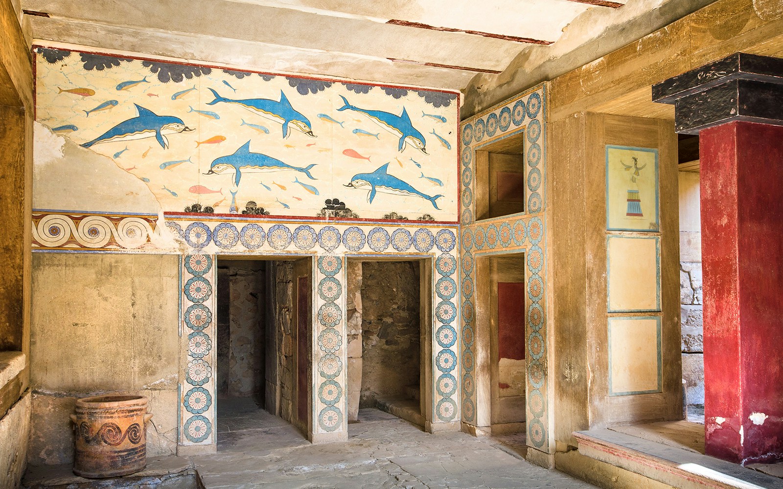 Knossos Palace fresco with dolphins and geometric patterns, Crete archaeological site.