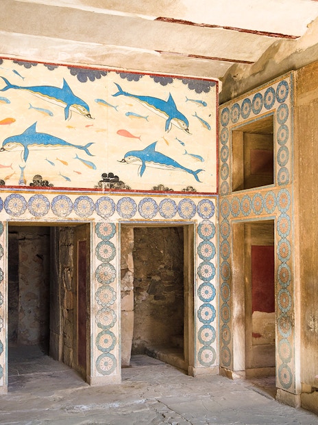 Knossos Palace fresco with dolphins and geometric patterns, Crete archaeological site.