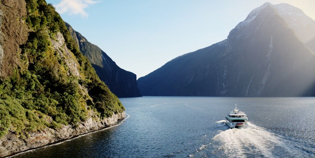 のベストを見つけよう Milford Sound