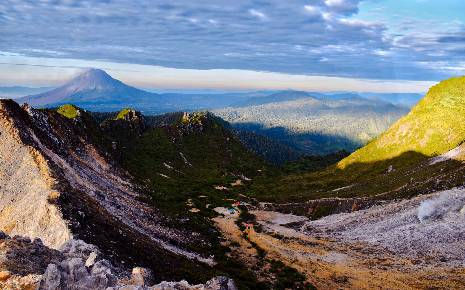 From Medan: Mount Sibayak Sunrise Hike with Hot Spring and Sipiso-Piso Waterfall Image 3