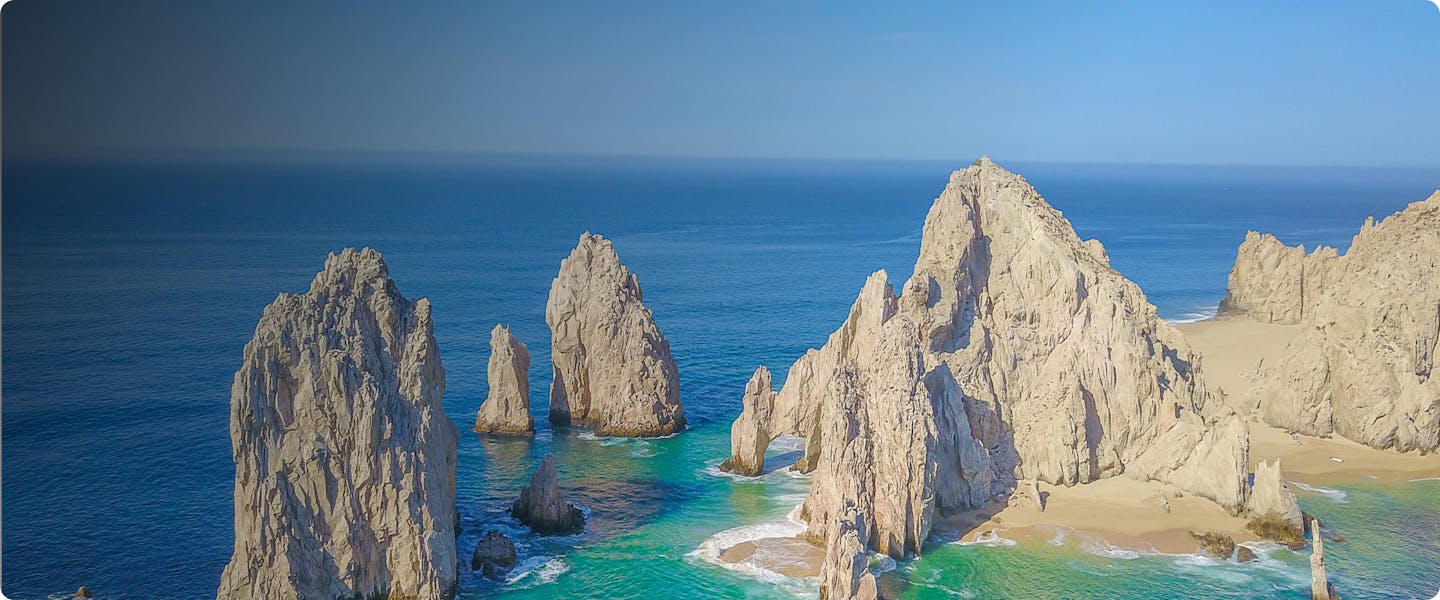 Encontre o que de melhor Cabo San Lucas tem para oferecer em uma seleção feita por especialistas. Ofertas de última hora, ingressos imediatos, cashback e muito mais.