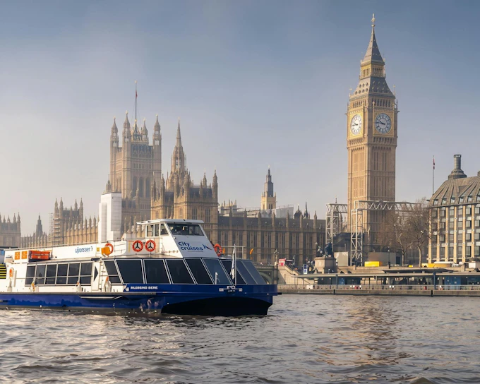 One-Day Unlimited City Cruises River Pass (Product 55573)