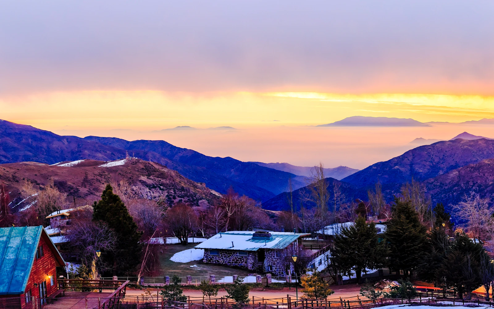 From Santiago: Farellones and Valle Nevado Sunset Tour (Product 56297)