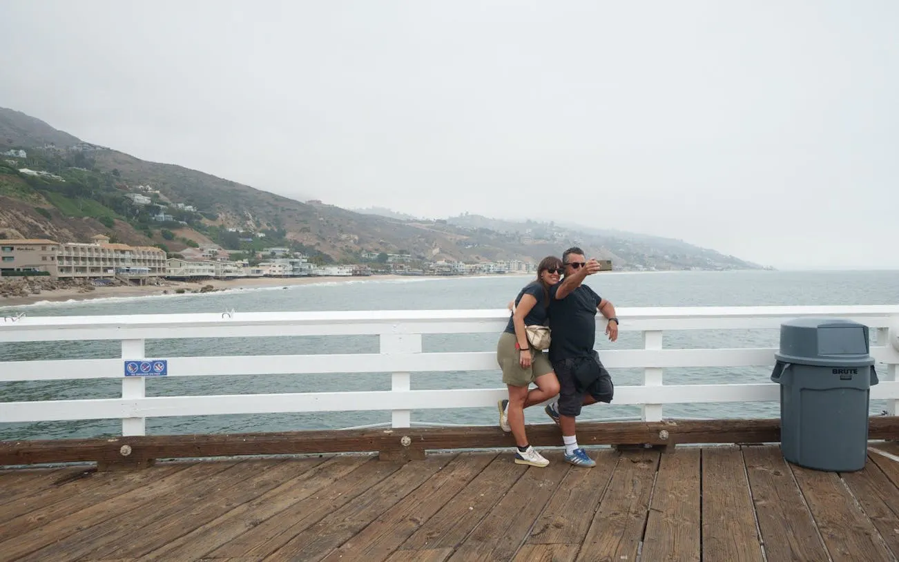Santa Monica to Malibu: Beaches, PCH and Celebrity Homes Open Air Tour Image 10