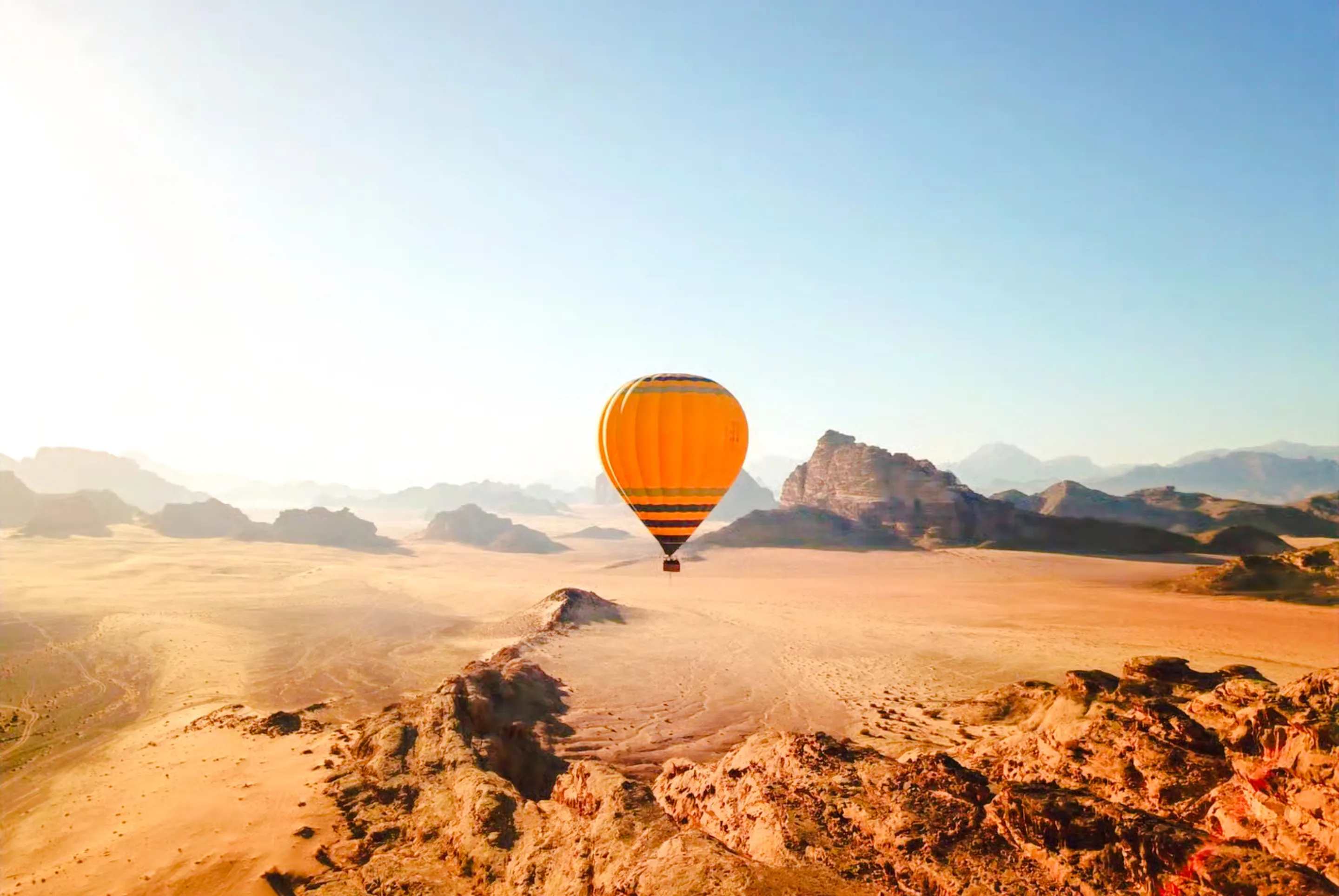 wadi rum’da güneş doğuşu sıcak hava balonu turu ve gidiş-dönüş transferler-1