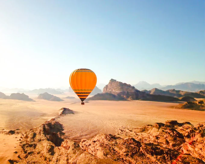 Wadi Rum Sunrise Hot Air Balloon Flight with Round-Trip Transfers (Product 52685)