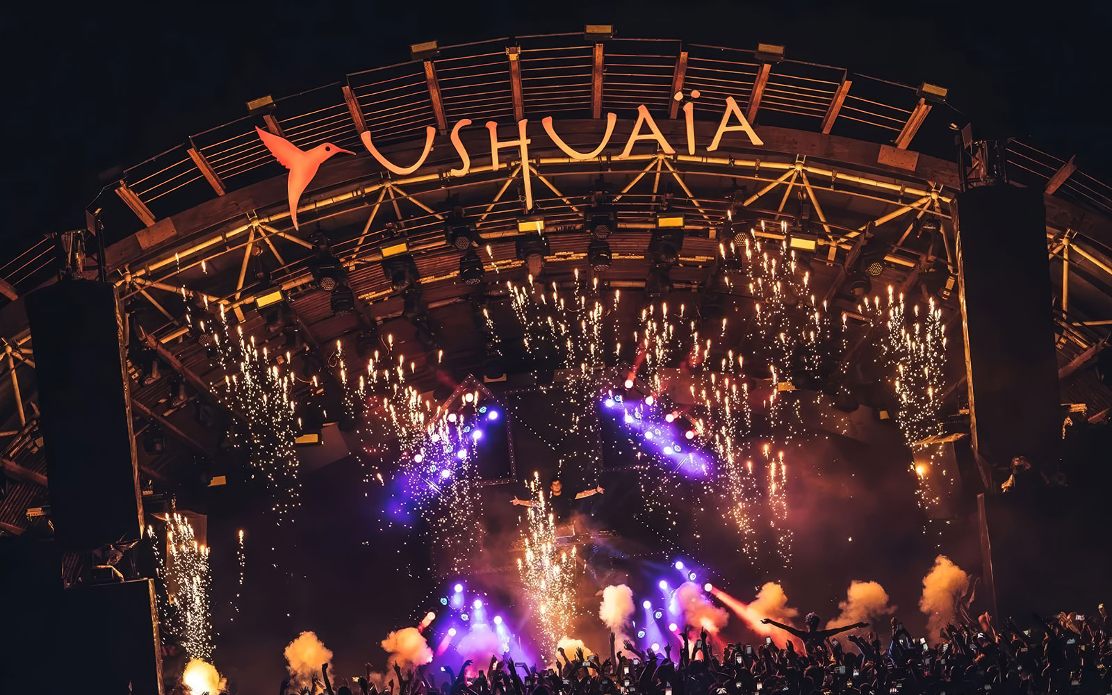 Stage performance with fireworks at Ushuaïa Ibiza.