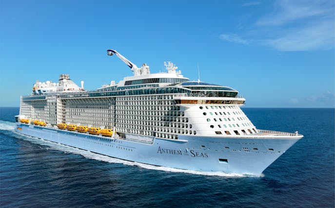 Cruise ship Anthem of the Seas sailing on open sea for 3 Night Penang Cruise.