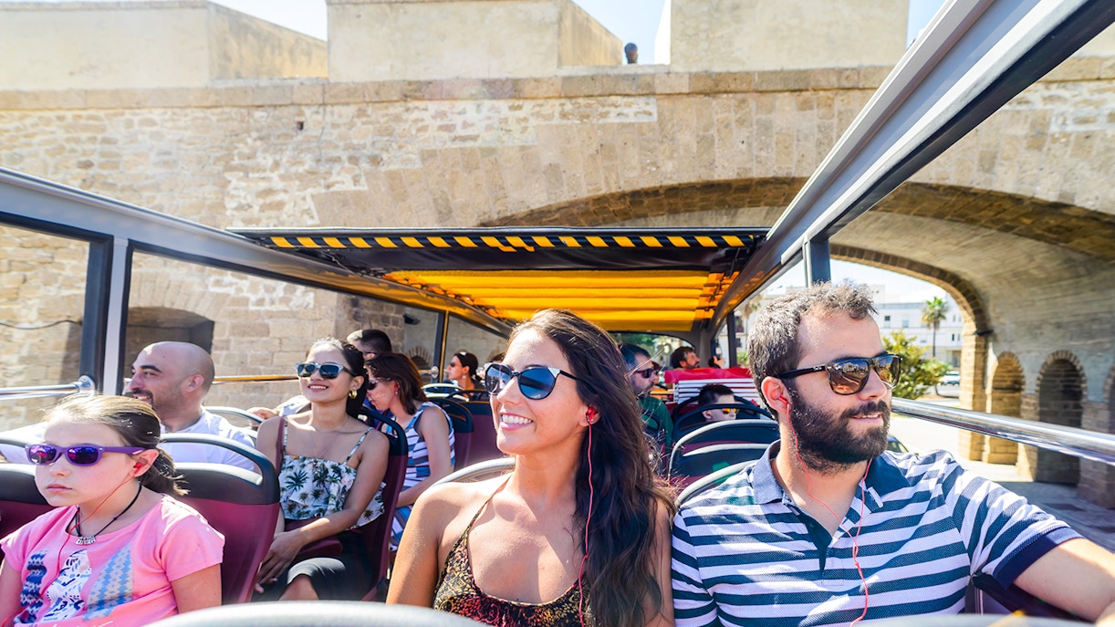 Hop-On Hop-Off Cadiz Bus - 24 Hours