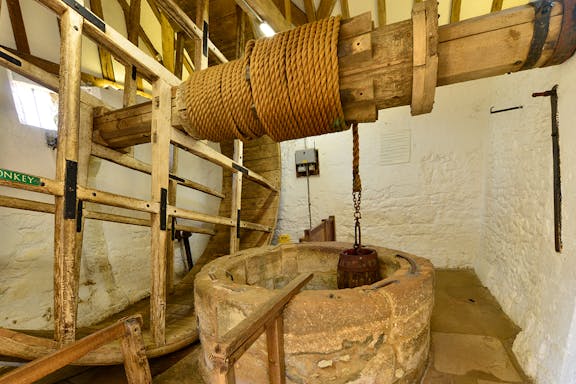 tickets to the carisbrooke castle-6