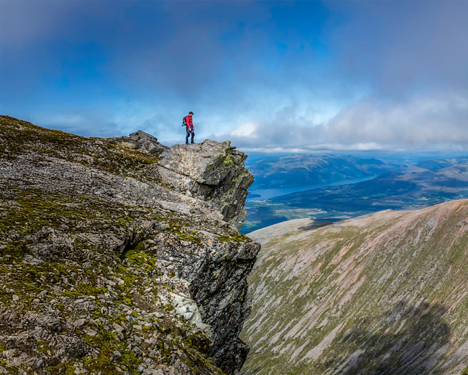 From Edinburgh: Loch Ness, Inverness & The Highlands 2-Day Guided Tour