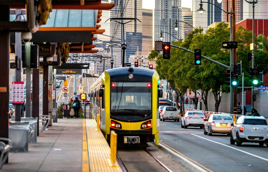 light rail los angeles