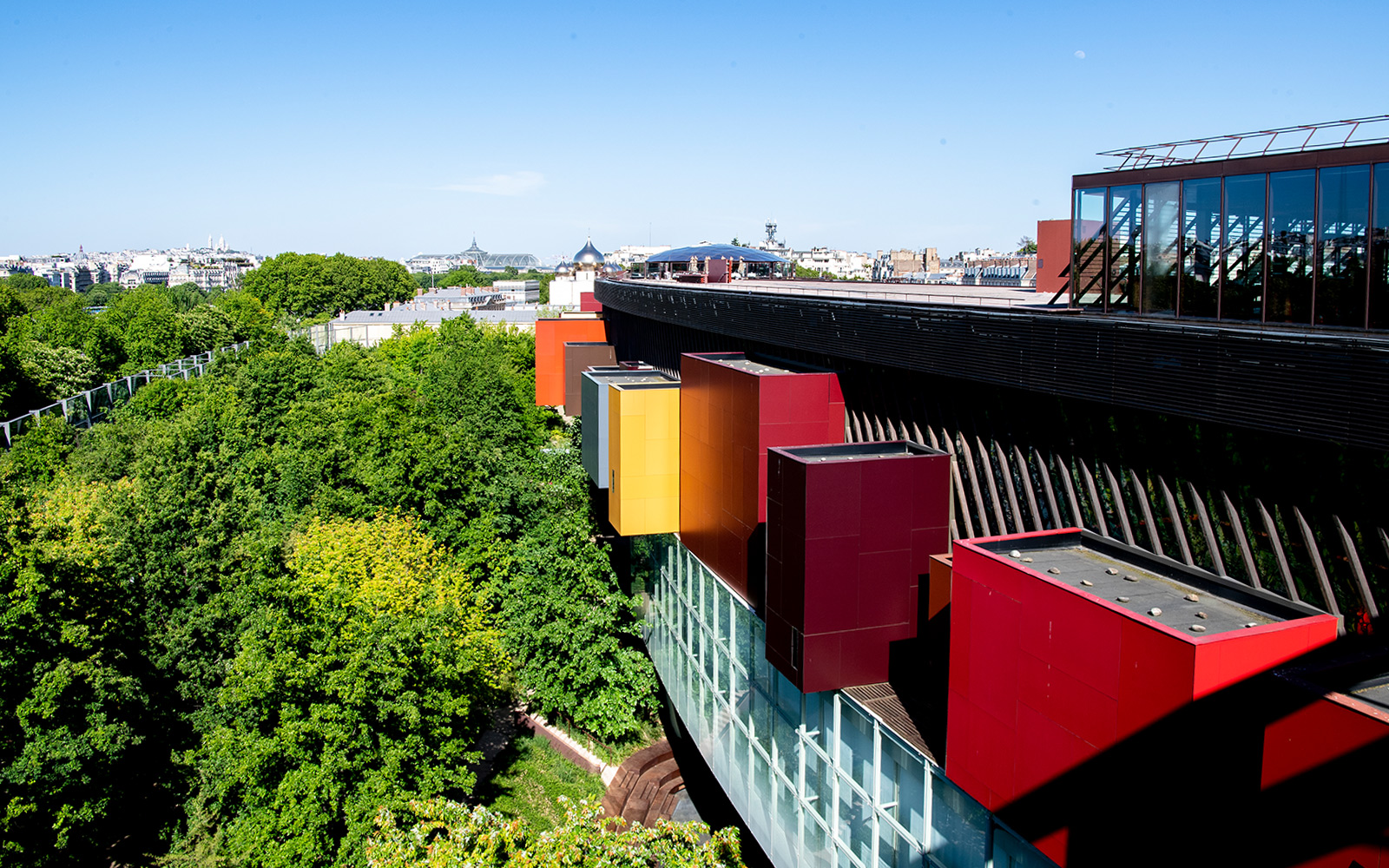 Structure of Musee du Quai Branly