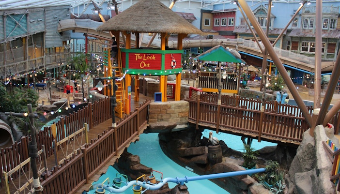 Volcano Springs - Alton Towers Water Park