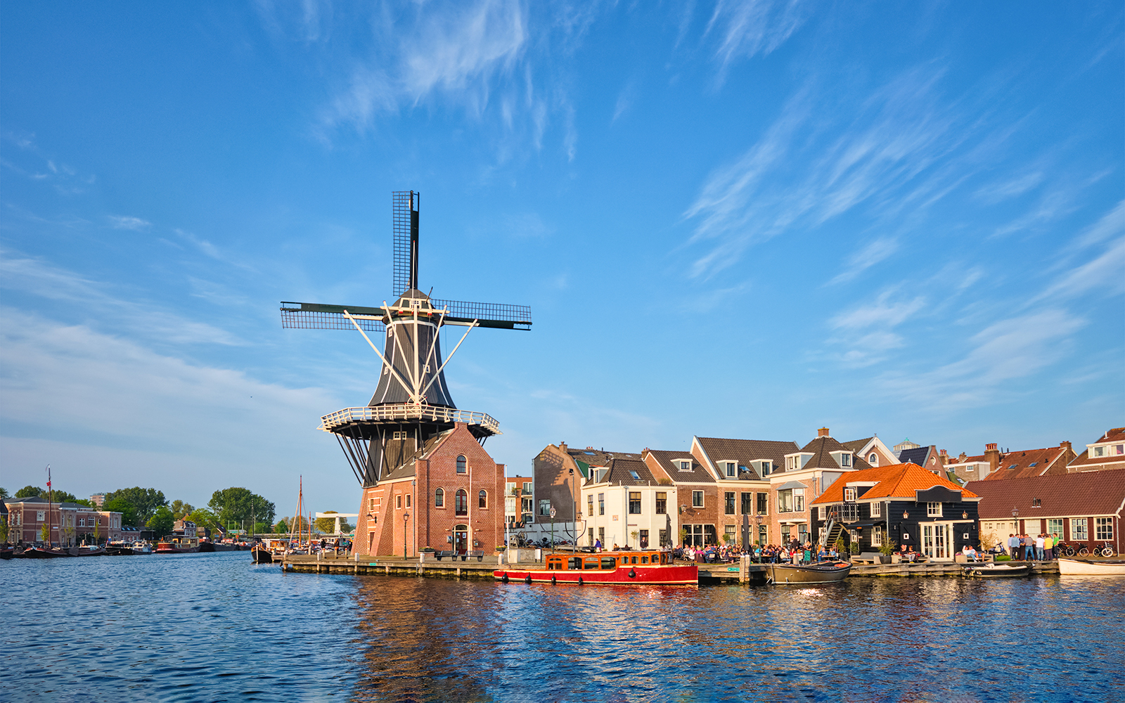 Molen De Adriaan