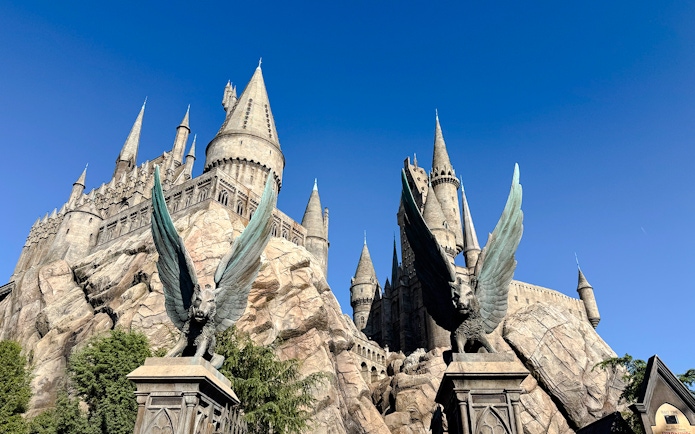 Hogwarts Castle at Universal Studios Hollywood with winged statues.