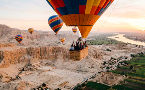 luxor sunrise hot air balloon flight with round-trip transfers-1