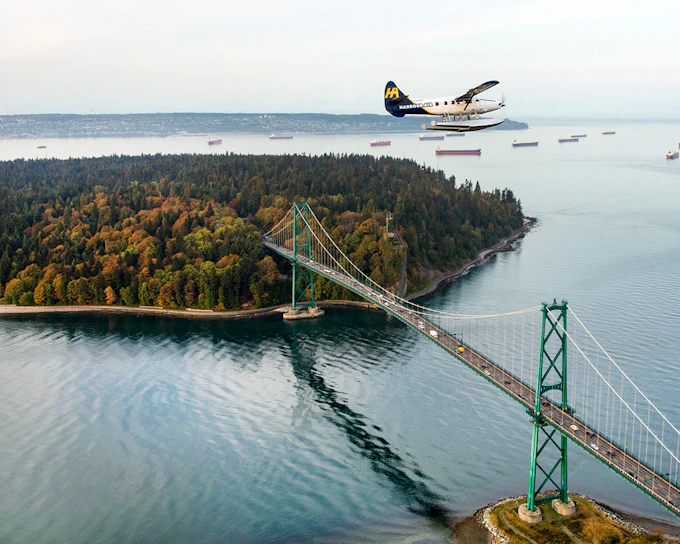 Vancouver Panorama Seaplane Sightseeing Tour: City, Mountains & Islands