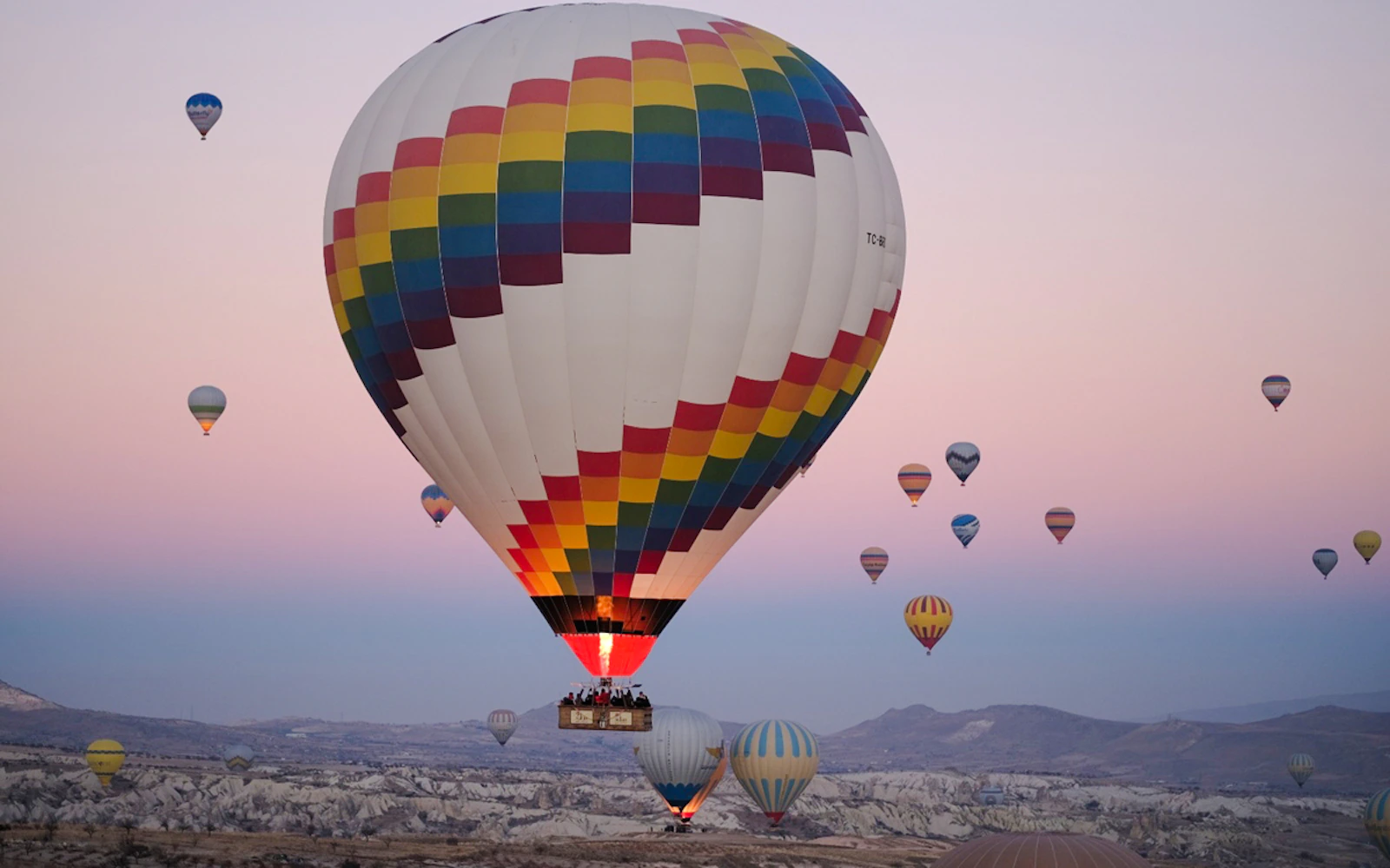 Cappadocia: Göreme Sunrise Hot Air Balloon Flight With Hotel Transfers Image 7