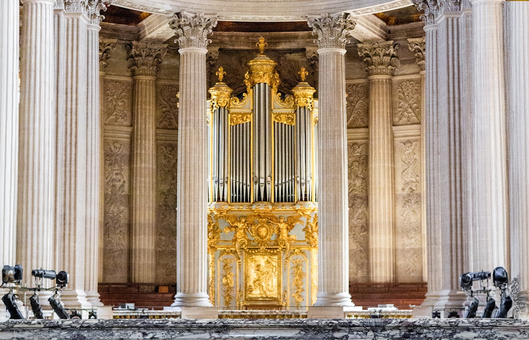 Organ designed by François-Henri Clicquot in Royal Chapel of Versailles, France.