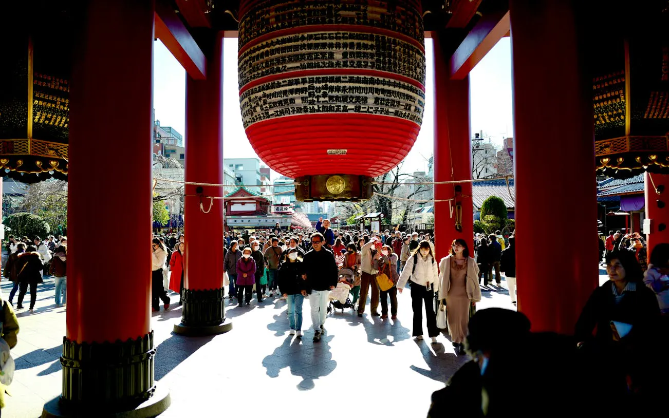Tokyo Shitamachi Heritage Walking Tour Featuring Tsukiji and Asakusa Artisan Culture Image 7