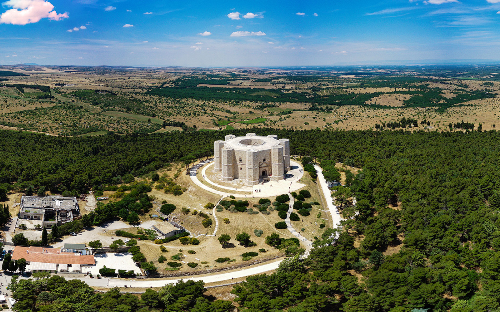 Foundation era (1240)