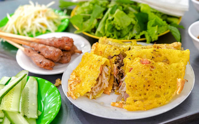 Da Nang Food Tour with Michelin-Recommended Dish and Vietnamese Coffee Culture