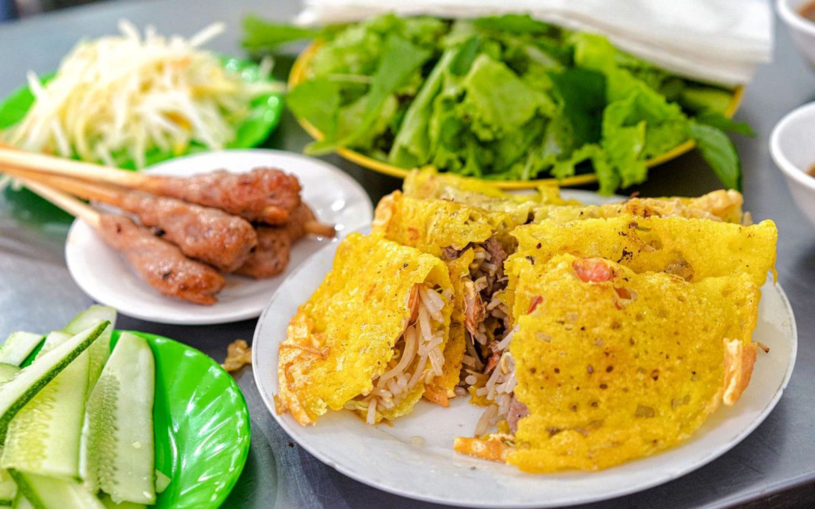 Da Nang Food Tour with Michelin-Recommended Dish and Vietnamese Coffee Culture Image 5