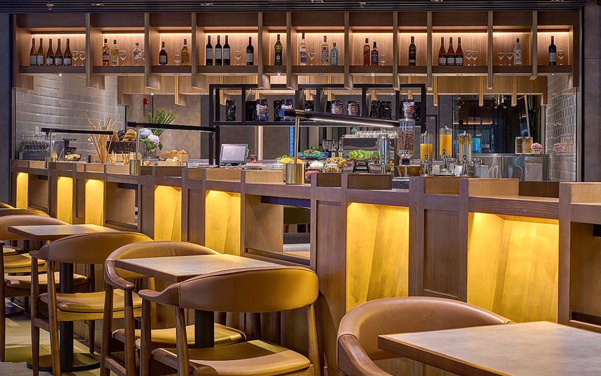 plaza premium first lounge access at kuala lumpur international airport: terminal 1-4 plaza premium first lounge access at kuala lumpur international airport: terminal 1-4